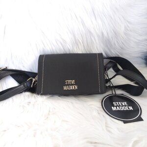 NWT STEVE MADDEN CROSSBODY & FANNY PACK BLACK BAG